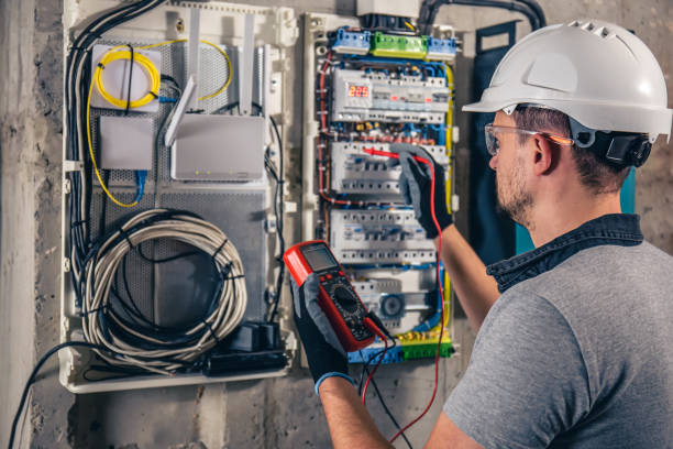 Best Industrial Electrical Services  in New Berlin, WI